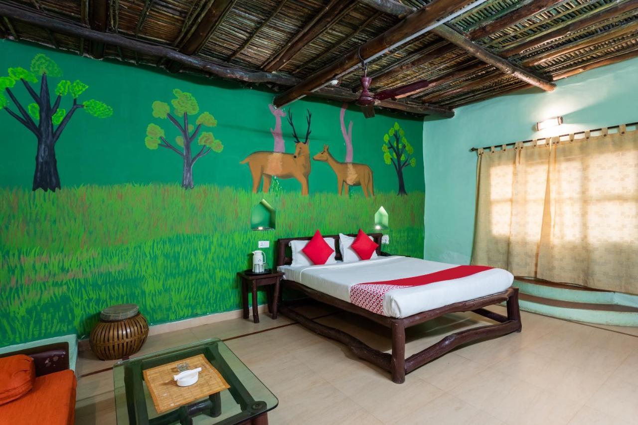 Kanha Village Eco Resort Dış mekan fotoğraf